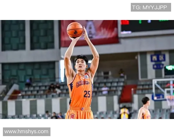 上海男篮对决解放军男篮精彩赛事回顾与分析 上海男篮对决解放军男篮精彩赛事回顾与分析