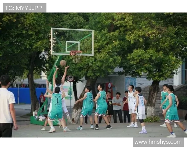 原帅的成长之路：从少年梦想到篮球赛场的闪耀星辰