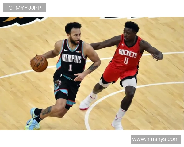 布鲁克洛佩斯：从篮下巨人到NBA全能战士的蜕变之路